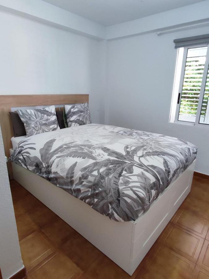 Playa A 50 Metros Solo Para Familias Salou Ngoại thất bức ảnh